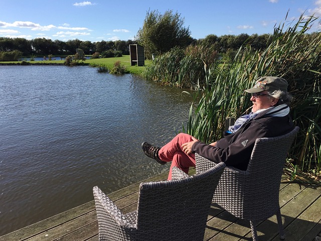 詹姆斯致命失误12.6秒公牛3记三分完成超级逆转公牛119-117湖人.